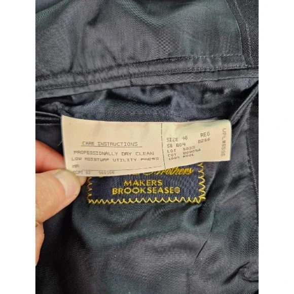 Brooks Brothers Suit Jacket 46 R Blue Wool Striped Brooksease Makers Luxury USA